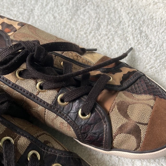 Authentic Vintage Coach Sneakers - Picture 10 of 16